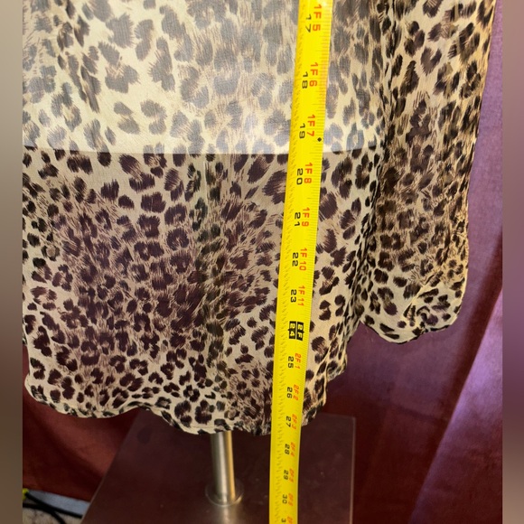 Dots Cheetah Print Sheer Button Up Women’s Size Medium - Picture 7 of 9